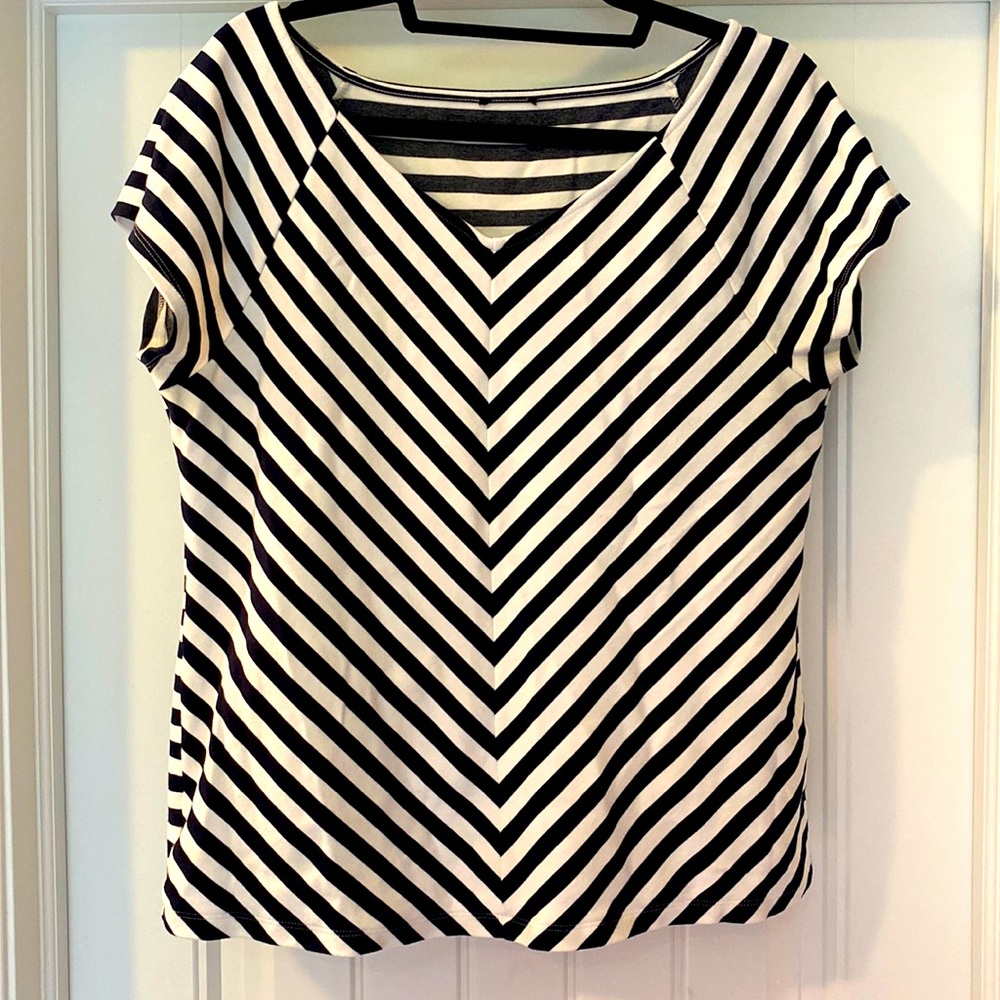 Anne Taylor XL navy and cream shirt